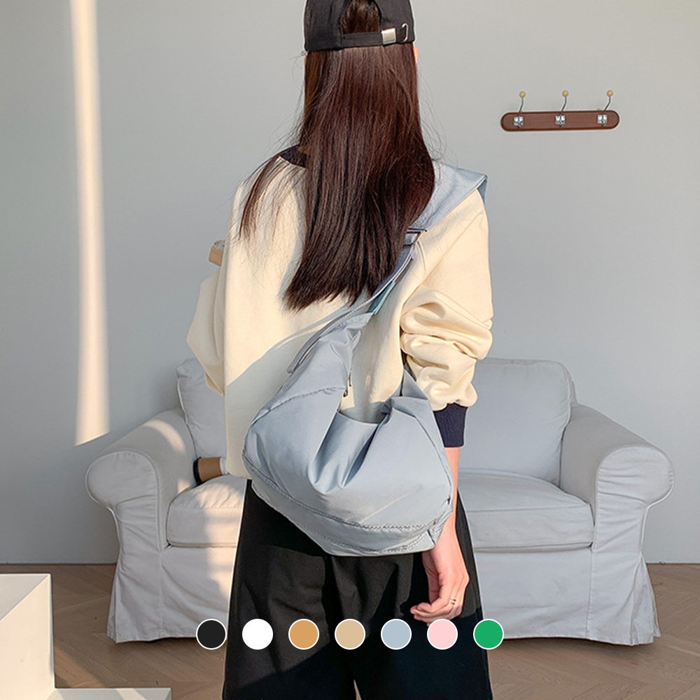 밀스펙 호보 크로스 메신저백 옆으로 매는 보부상 가방 반달 크로스백 크로와상백