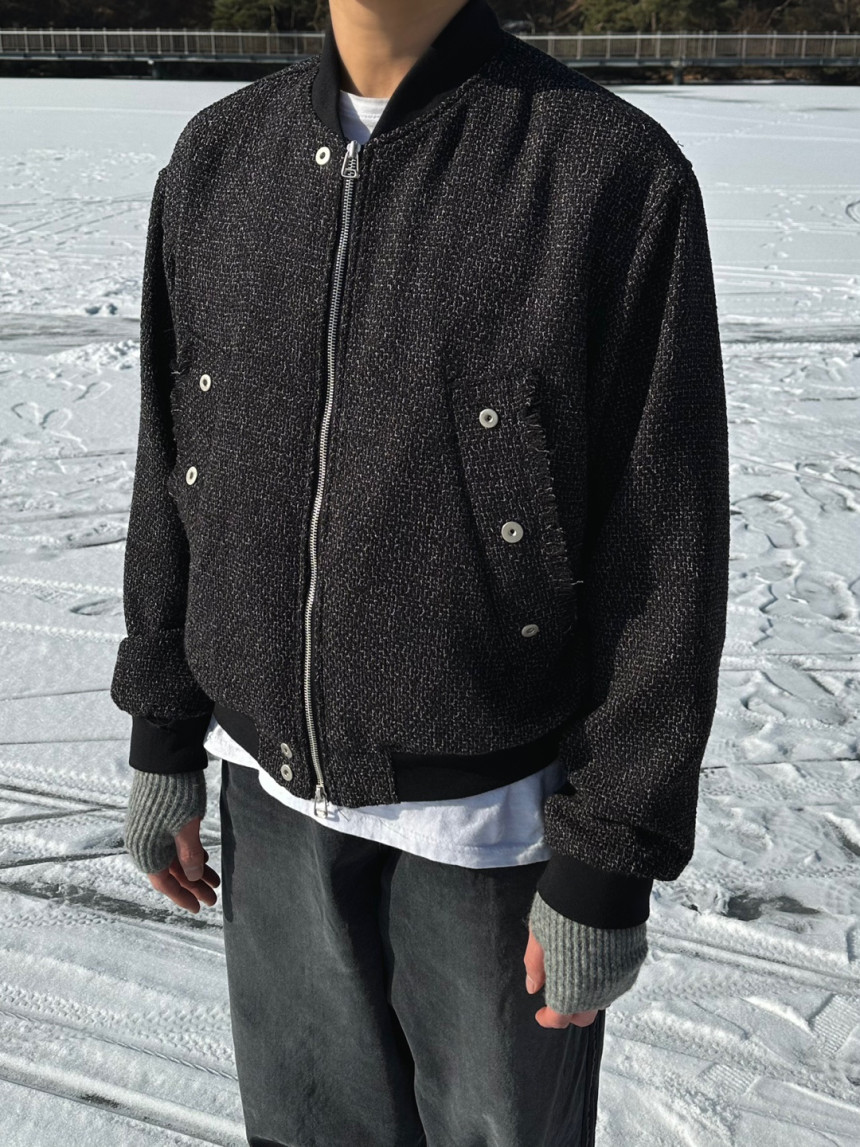 Black_(12)_%ED%8F%AC%ED%86%A0%EC%83%B5