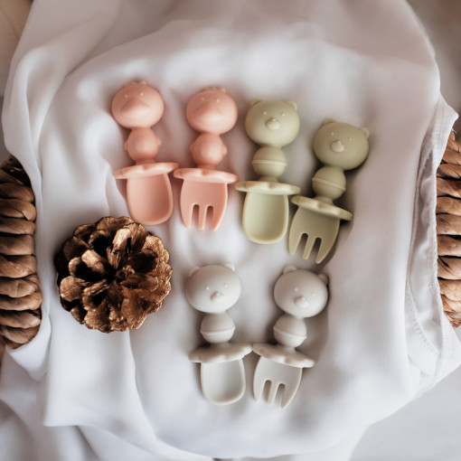 실리콘 자기주도 스푼 포크 케이스 세트(이유식 초기 적응)