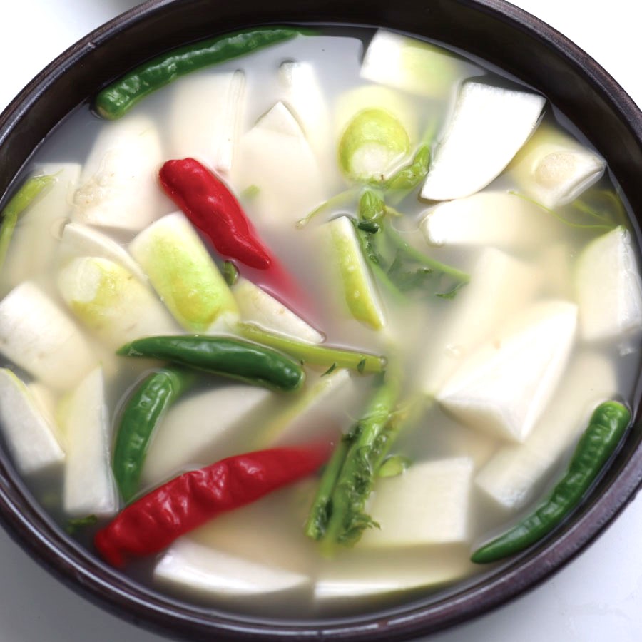 겨울동치미 동치미 시원 깔끔 옛날 맛있는 가정식반찬 겨울김치 3kg - 상세 이미지 2