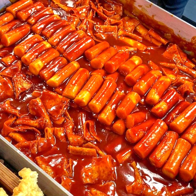 금손떡볶이 - 비법 소스 양념 가루 매콤 달콤 국물 사과 / 안산 상록수역 앞 포장마차 - 상품 이미지