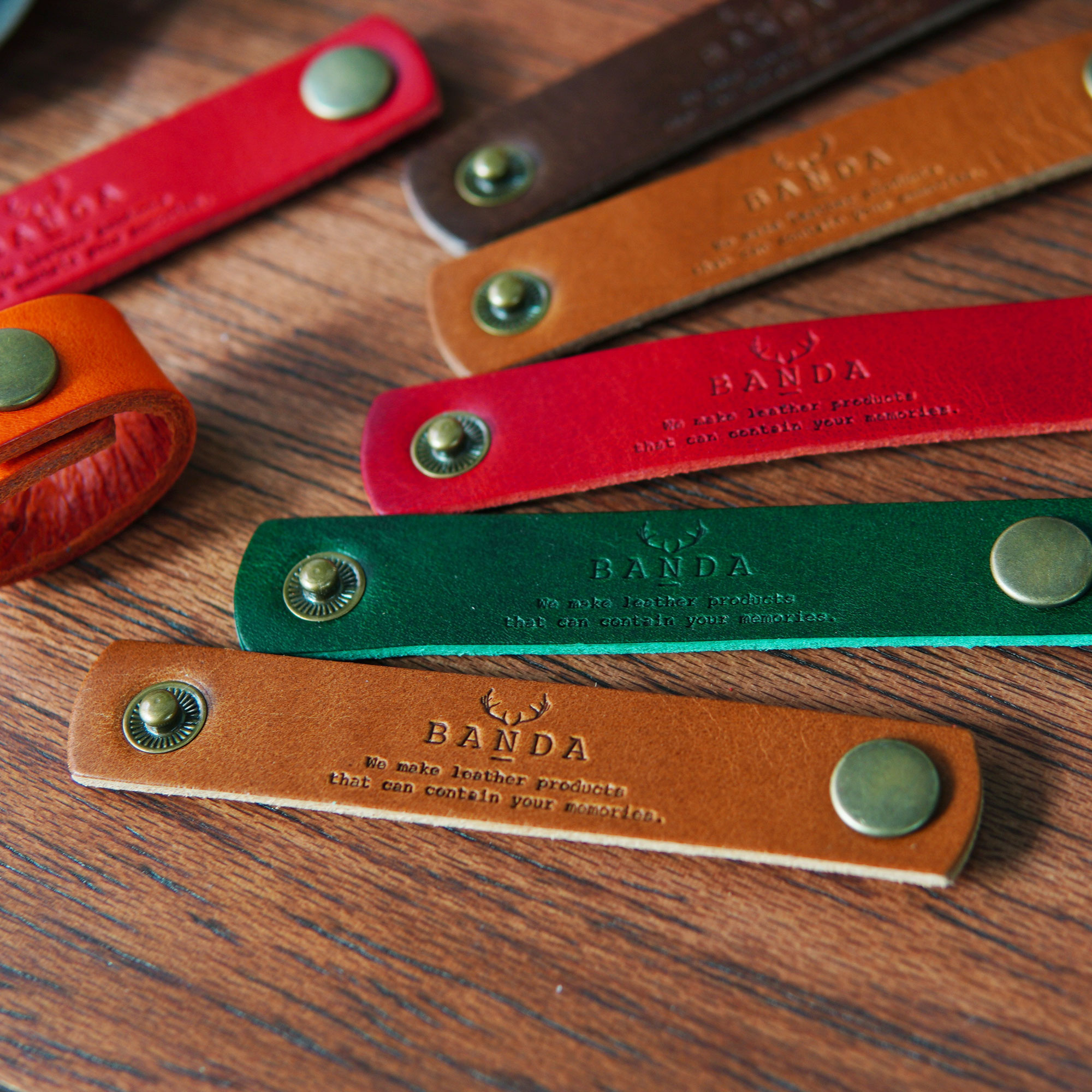 반다레더 가죽 케이블 전선 이어폰 선 코드 정리 클립 홀더 - 상세 이미지 4