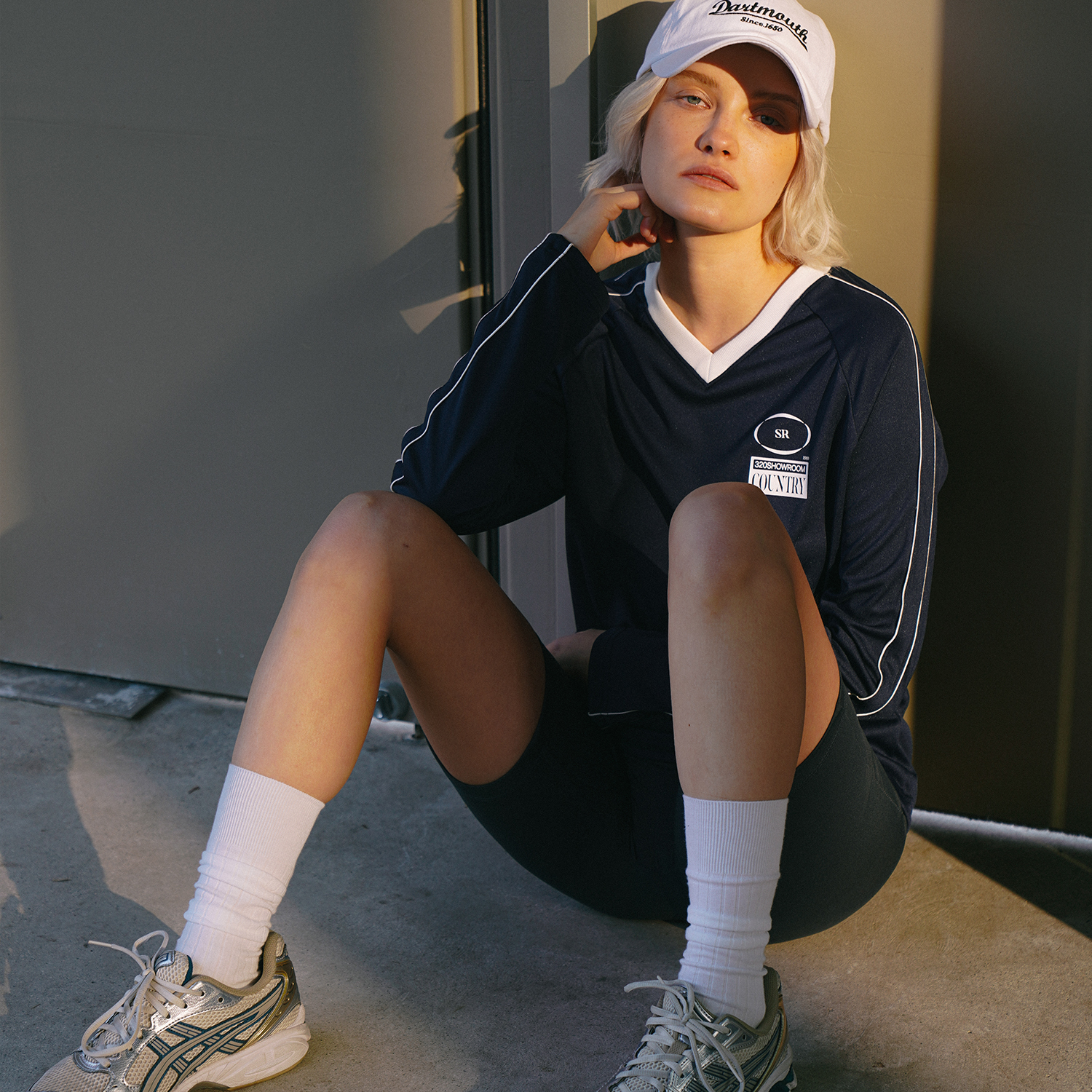 320쇼룸 V넥 스포티 헤리티지 로고 저지 롱 슬리브 네이비 이미지 3