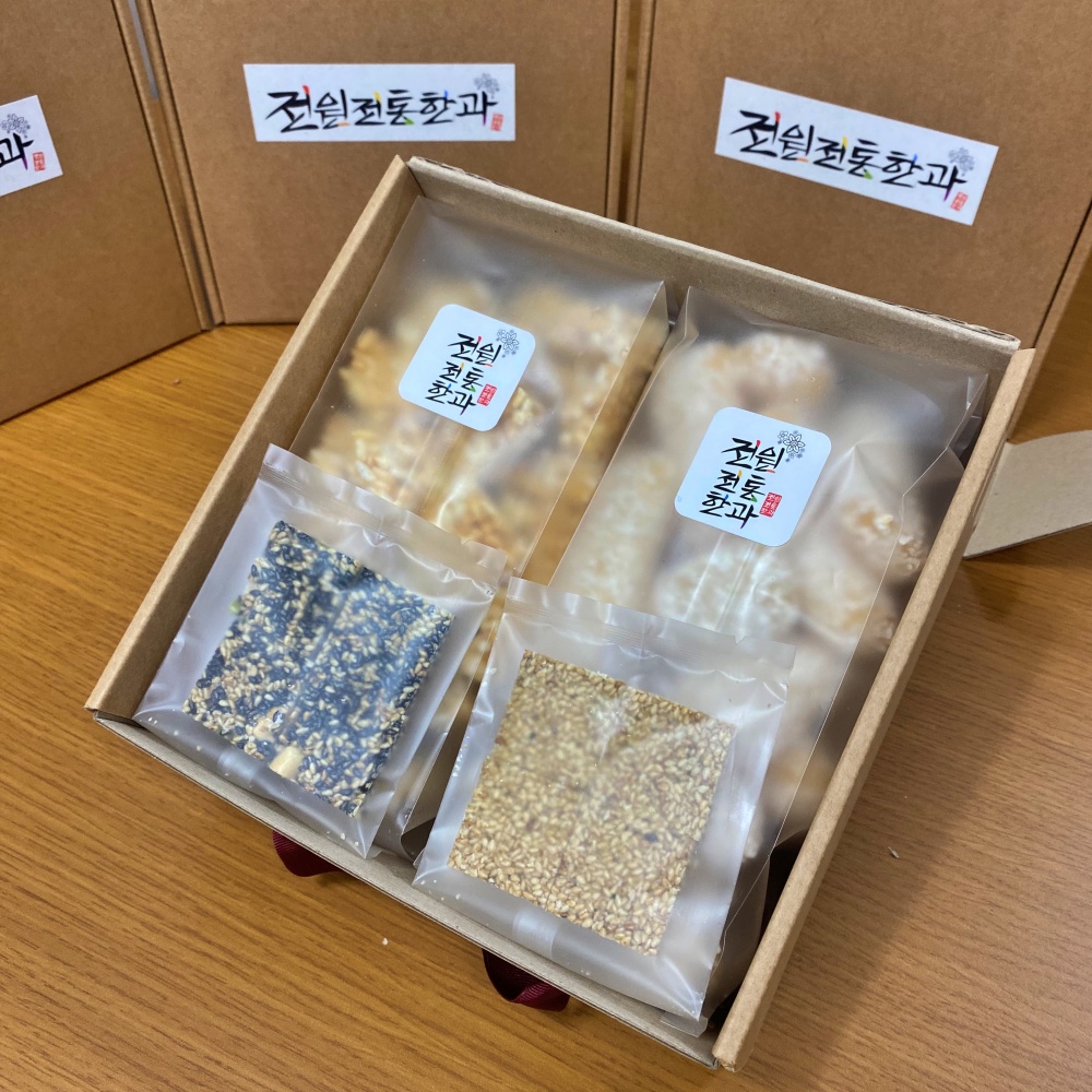 수제 조청 전통 한과 선물세트 손가락 유과 쌀강정 참깨 흑임자 혼합 땅콩 호박씨 - 상품 이미지