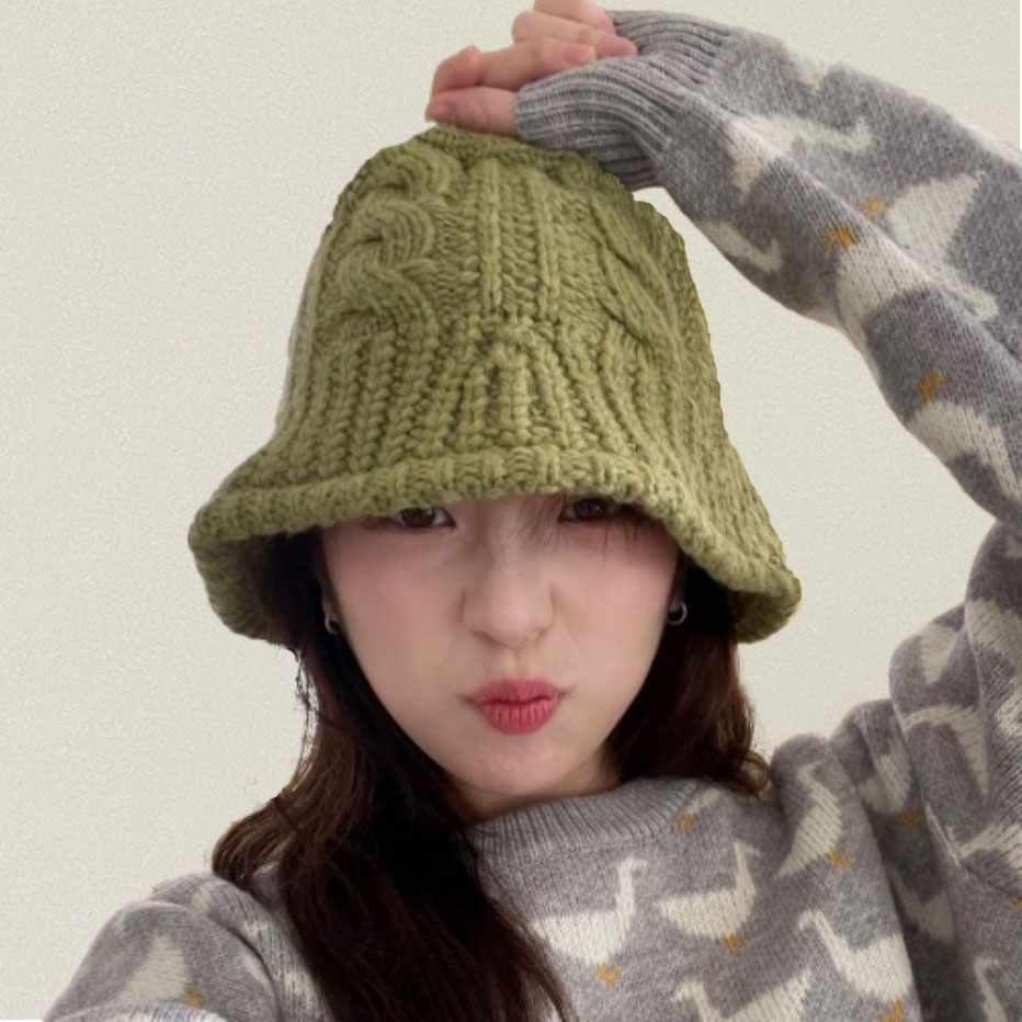 여성 니트모자 겨울모자 뜨개 산책 명품 벙거지모자 꽈배기 버킷햇