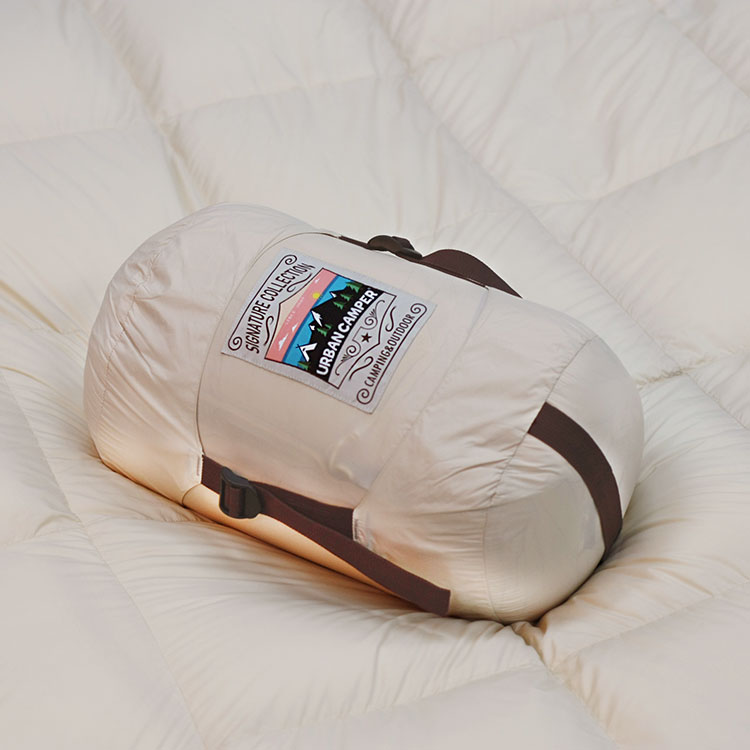 어반캠퍼 다우니페더 덕다운 침낭 차박 백패킹 캠핑침낭 오리털 충전재 900g, 밀키베이지