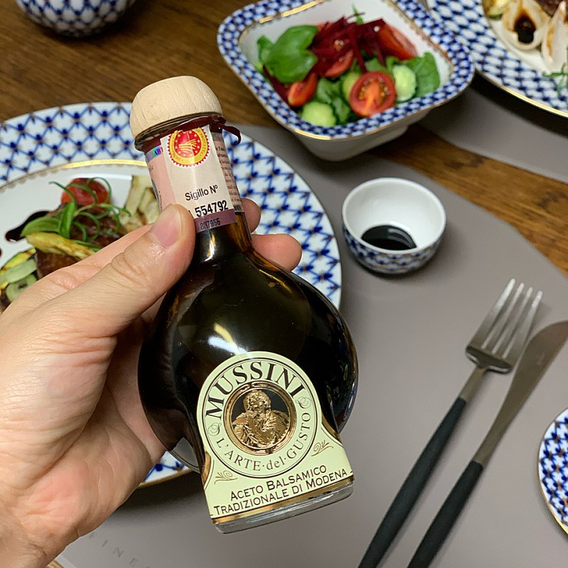 12년산 100mL 무씨니 이탈리아 DOP 발사믹식초 포도원액 100% M1900T 이미지 7