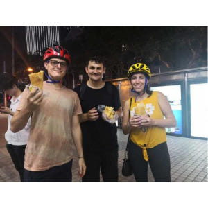 중국 상하이 4시간 나이트라이프 어드벤처 & 시음 자전거 투어 솔직 후기 | 실사용자 리뷰 분석 - 상품 이미지 2