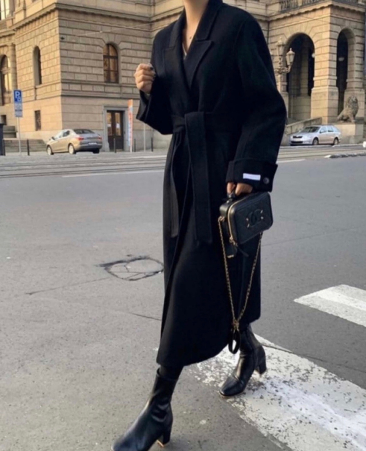 (자체제작)그웬 울100% 캐시미어 원버튼 카라넥 겨울 루즈핏 허리끈 벨트 여성 롱 핸드메이드코트