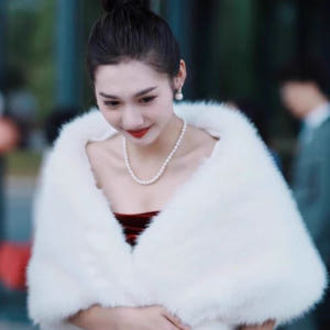 웨딩드레스 촬영 털망토 케이프 숄 볼레로 악세사리 퍼가디건 착용 후기 | 사이즈/핏 총정리 - 상품 이미지 3