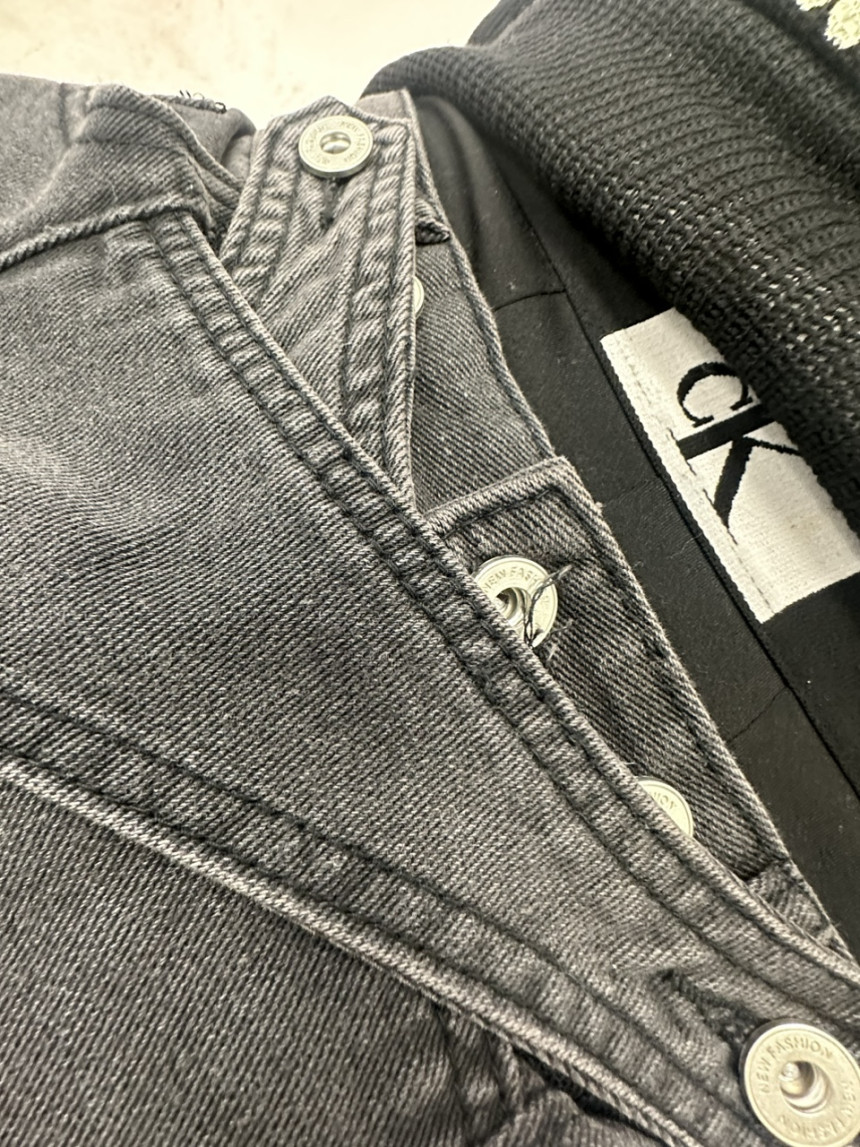 8A6B0AE4-8696-44E7-A8C8-0CED3CAB4C5F