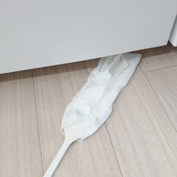 틈새 먼지제거기 롱스틱 - 메인 이미지