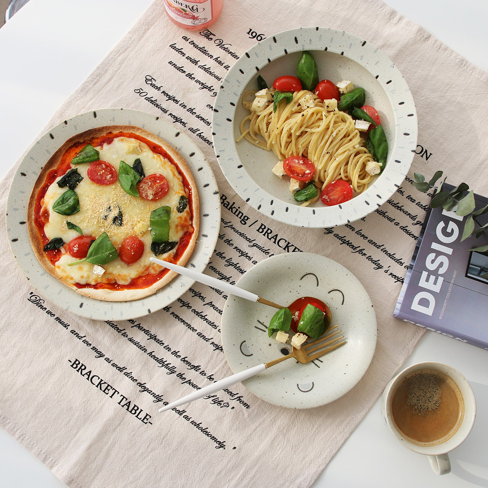 브런치 플레이팅 접시 4P 세트 귀여운 고슴도치 플레이트 집들이 그릇 선물