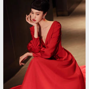 브라이덜샤워 졸업 스냅촬영 브이넥 파티복 셀프웨딩 레드드레스 착용 후기 | 사이즈/핏 총정리 - 상품 이미지 3