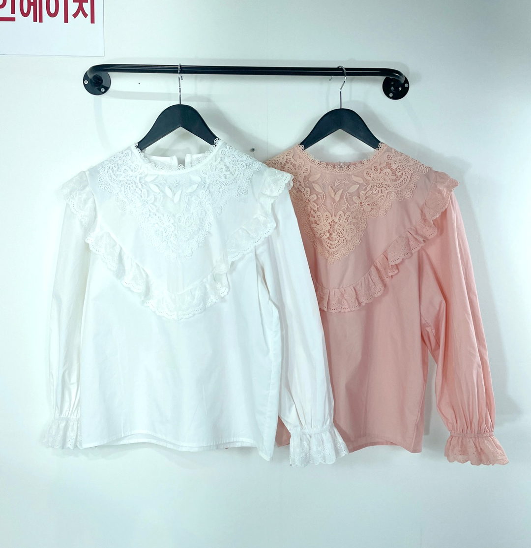 여자여자몰 엘레강스 플라워자수 코튼블라우스 브이펀칭프릴 봄블라우스 럭셔리 이미지 2
