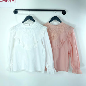 여자여자몰 엘레강스 플라워자수 코튼블라우스 브이펀칭프릴 봄블라우스 럭셔리 착용 후기 | 사이즈/핏 총정리 - 상품 이미지 2