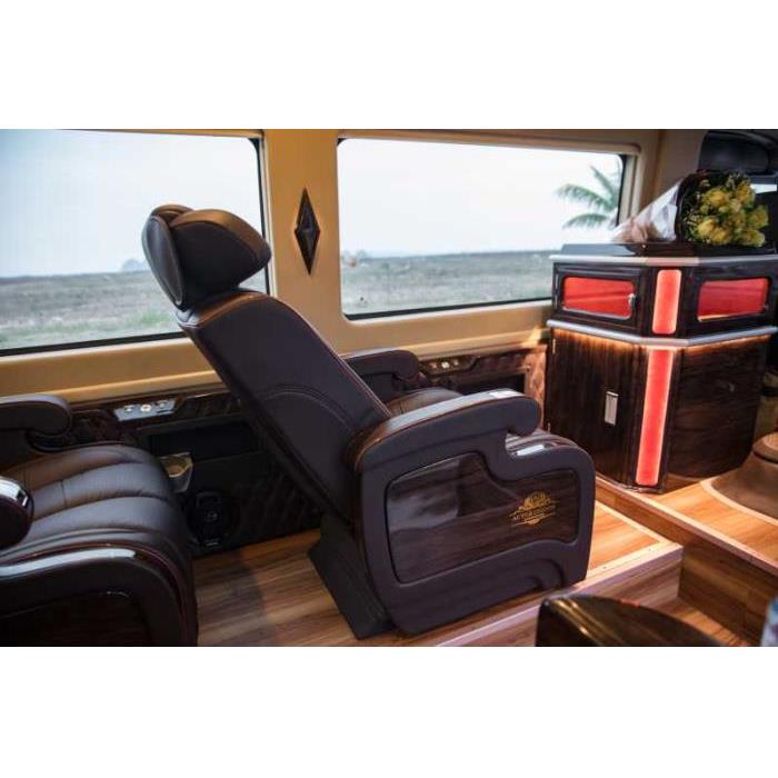 베트남 리무진 버스를 통한 하노이와 하롱 간 편도 교통편 이미지 2