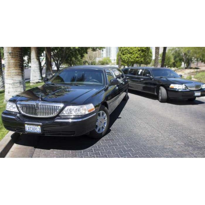 미국 리무진 교통편이 포함된 라스베이거스 웨딩 이미지 4