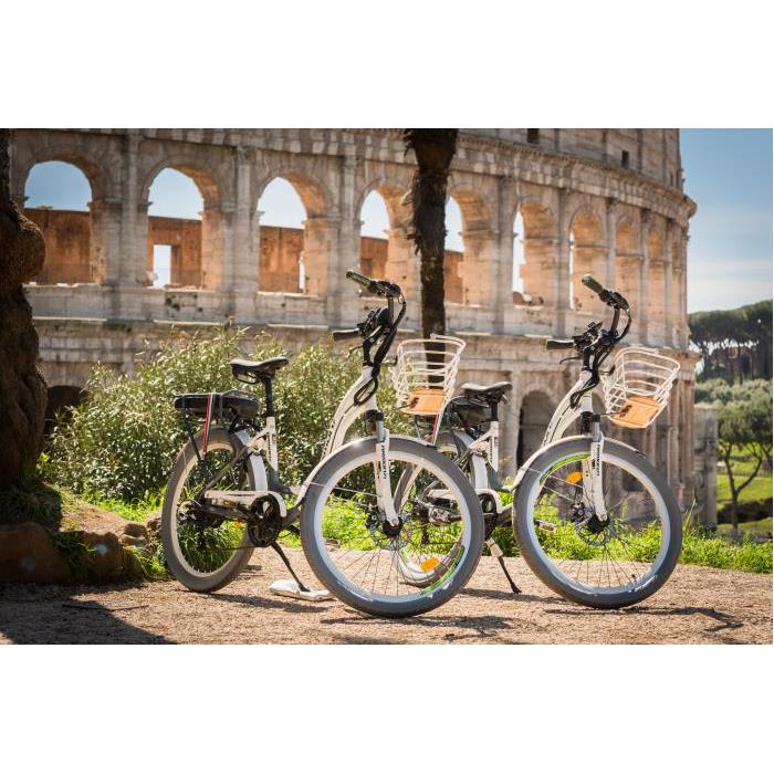 이탈리아 로마 Tiber에서 전기 자전거 대여하기 이미지 3