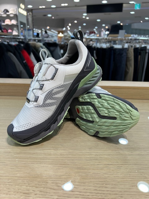 아이더 등산화 퀀텀에어로하이크 트레킹화 DUS23G25W3 - 상세 이미지 5