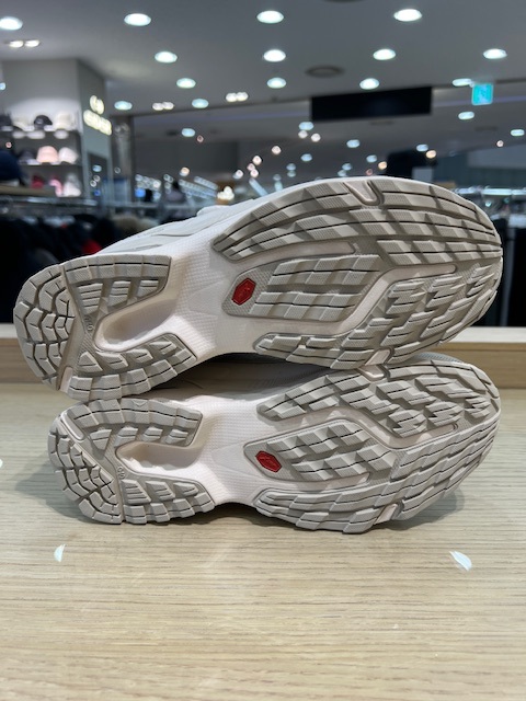 아이더 트레킹화 퀀텀에어로하이크 경등산화 DUS23G26W6 - 상세 이미지 4