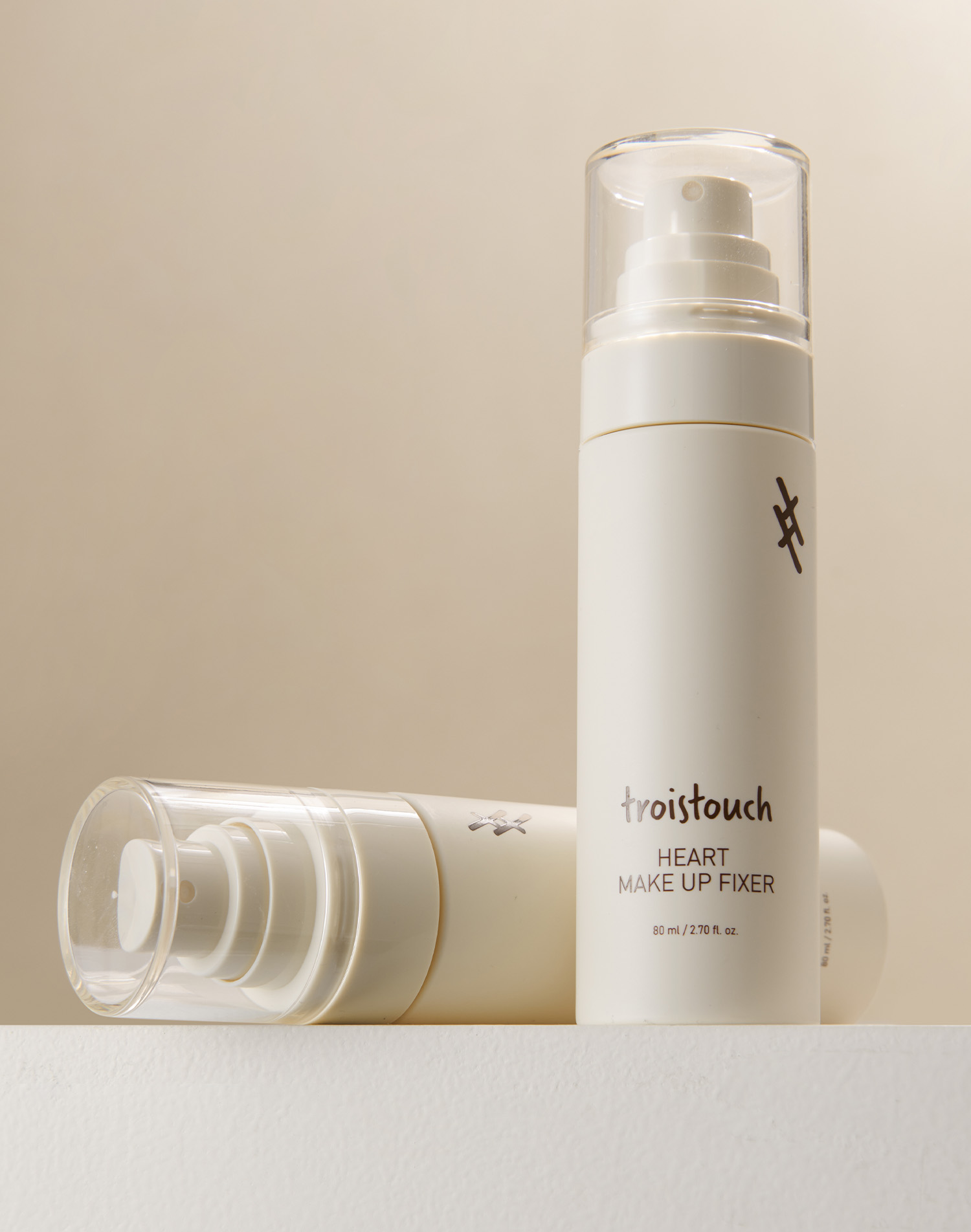 트와터치 하트 메이크업 픽서 80ml_여름 필수템 탄탄 픽싱 - 메인 이미지