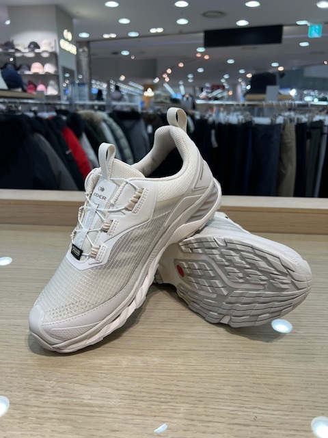 아이더 트레킹화 퀀텀에어로하이크 경등산화 DUS23G26W6 - 상세 이미지 5