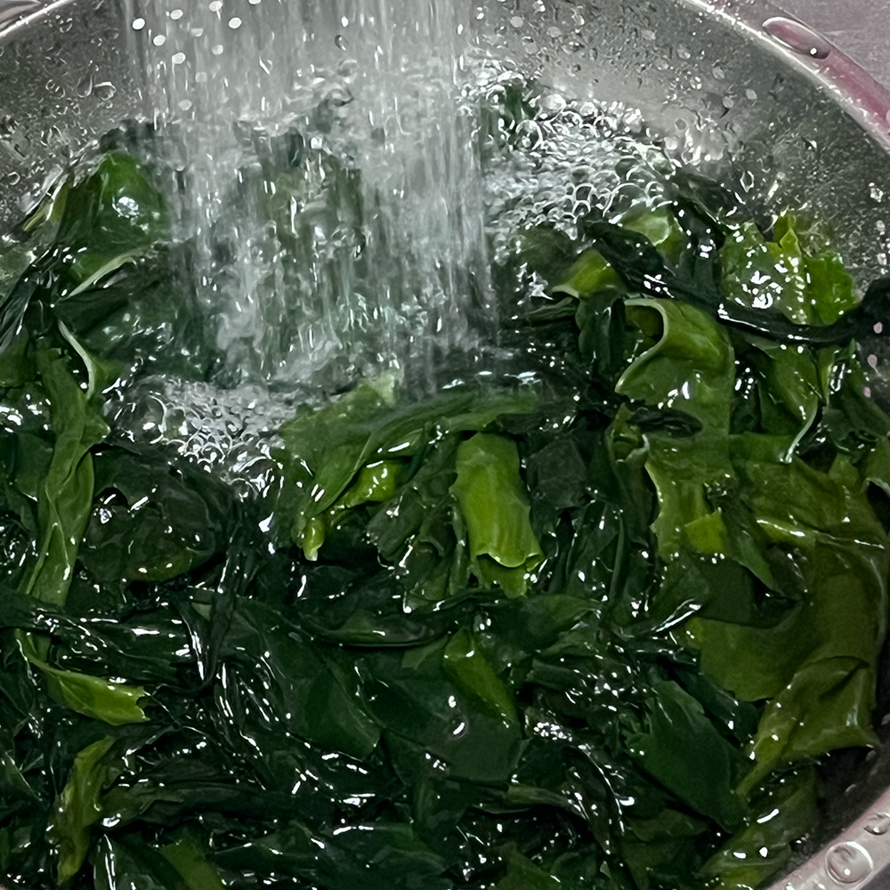 고흥 거금도산 산모용 부드러운 건미역 200g 이미지 8
