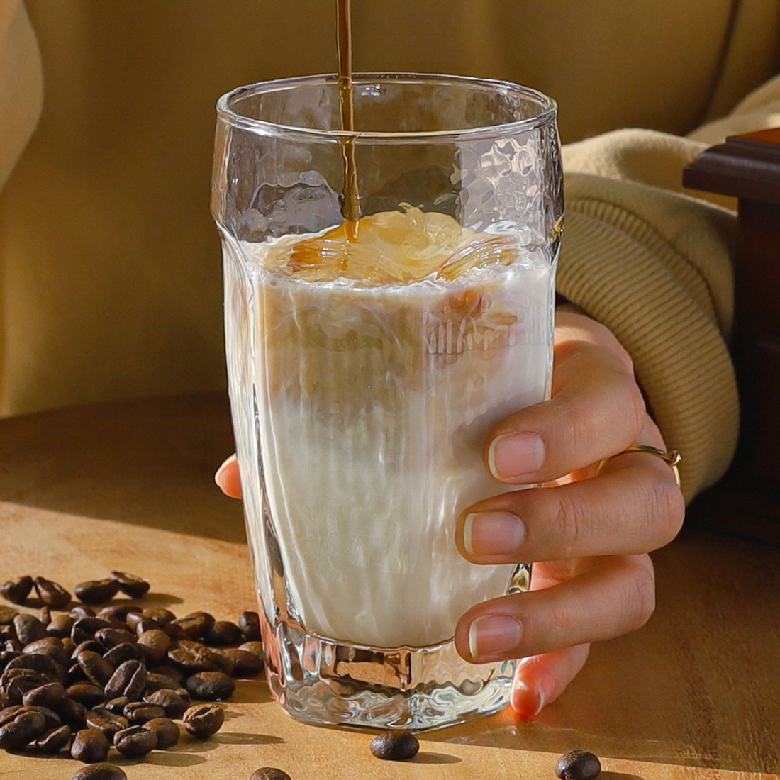 홈카페 아쿠아 유리컵 플랫화이트 아인슈페너 냉커피 아이스아메리카노 맥주잔 360ml