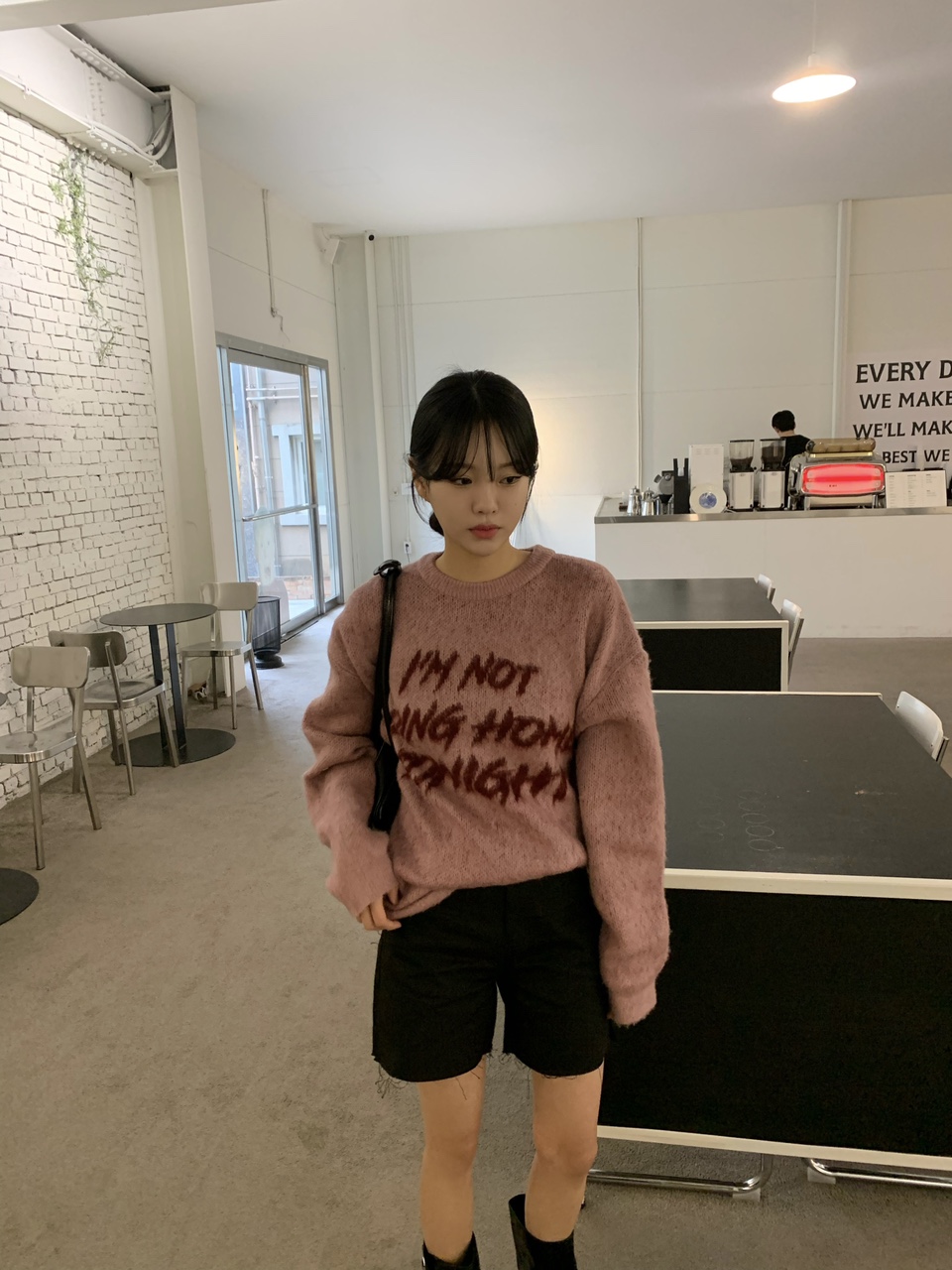 남녀공용 모헤어 컬러 레터링 브러쉬 니트 (6color) 상세 이미지 5