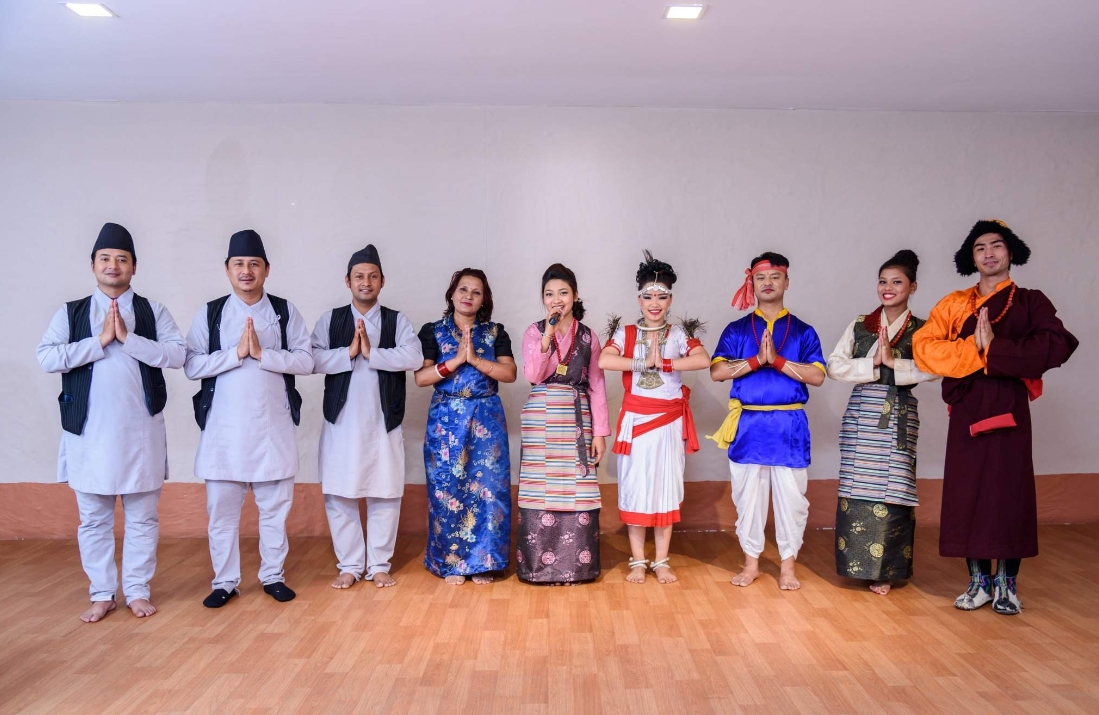 네팔 카트만두 문화 디너 쇼 이미지 2