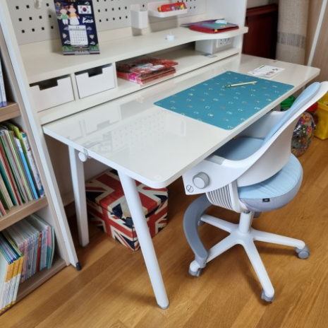 [한샘 책상매트] 학습전용 국산 PET 책상매트 때가 타지 않아요 티오 일반형 1200 - 상품 이미지