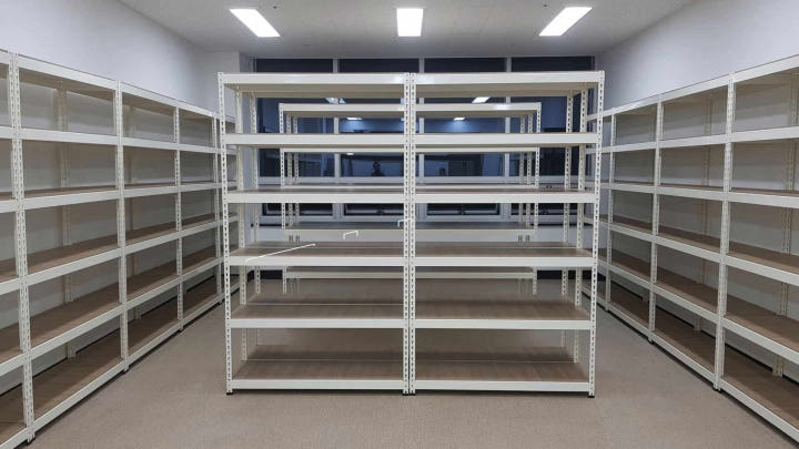 철제 팬트리 선반의 튼튼한 구조