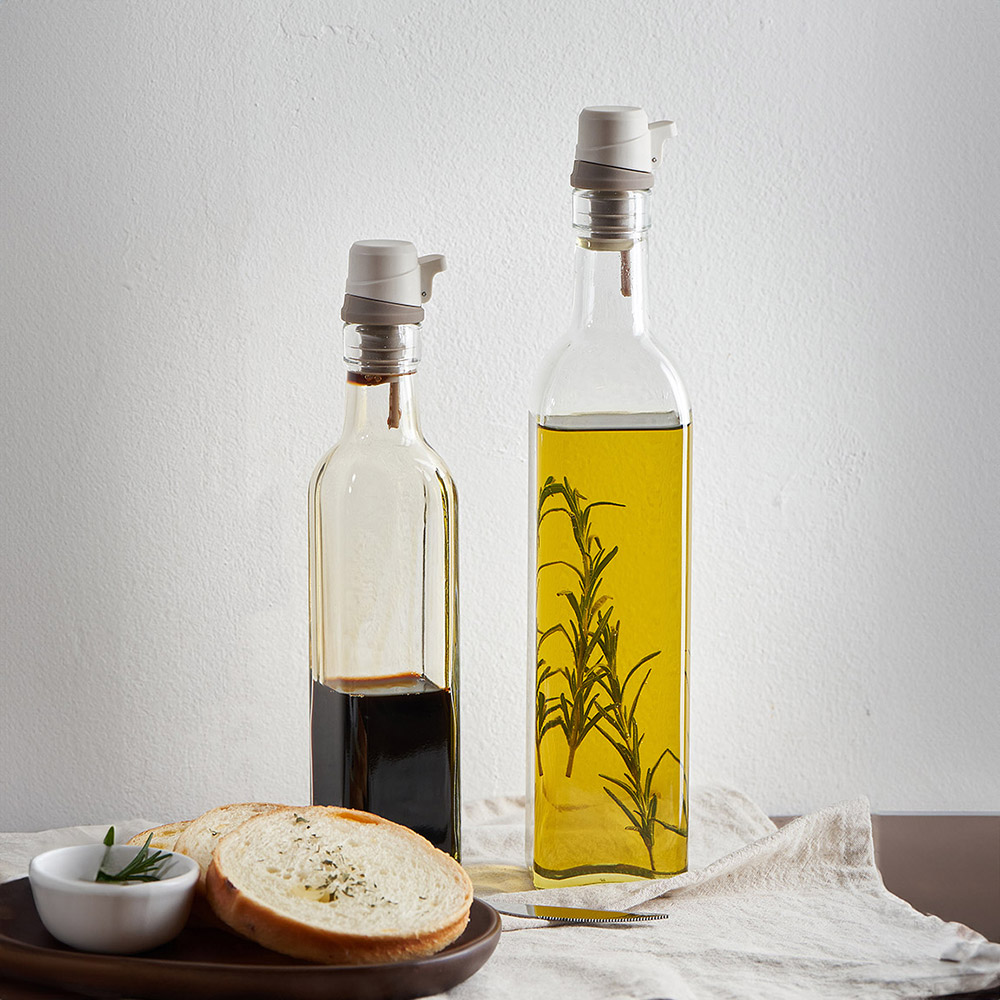 아트웨어 사각 큐비 실리콘 노즐 오일 소스병 2P 세트 250ml, 500ml - 메인 이미지