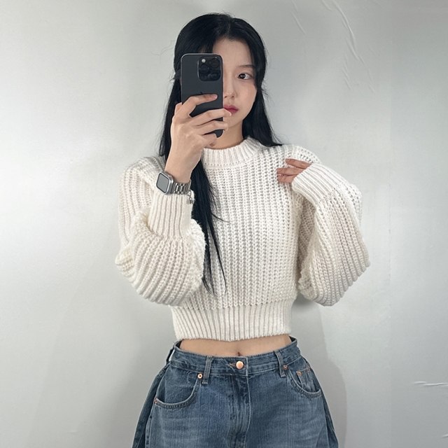 세미 크롭 여성 하찌 여자 니트 티 아이보리 블랙 핑크 브라운 아방 벌룬 소매 라운드넥 이미지
