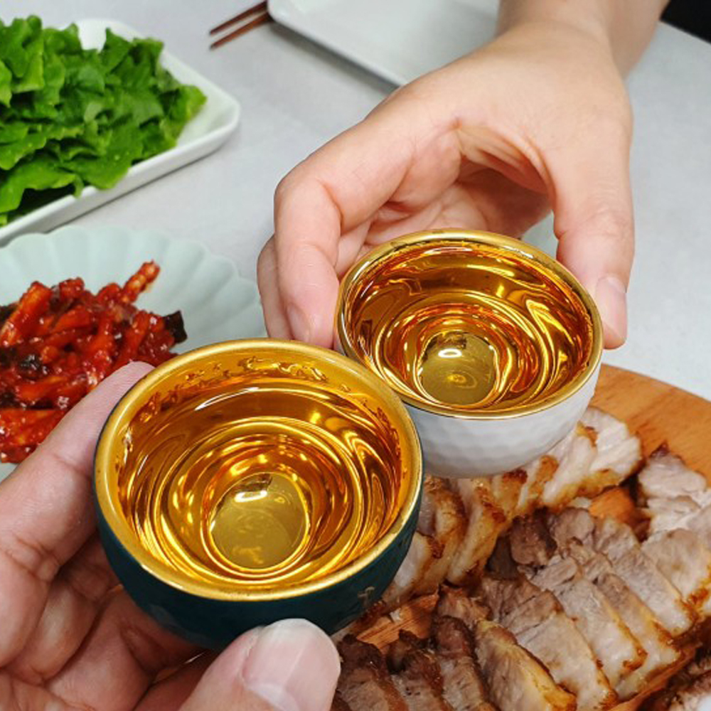 골드드림 24K 도자기 금잔 금술잔 소주잔 답례품용 창립기념일선물용 2p