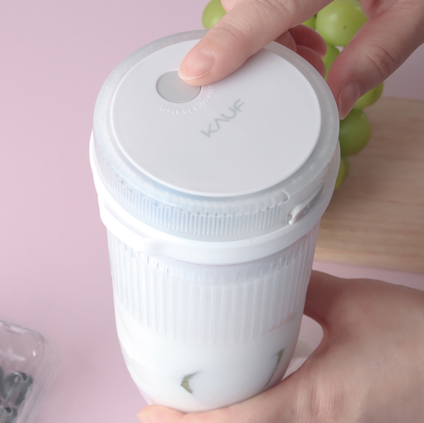 텀블러믹서기 휴대용 파워 블랜더 미니 무선 주스믹서기 소형 분쇄기