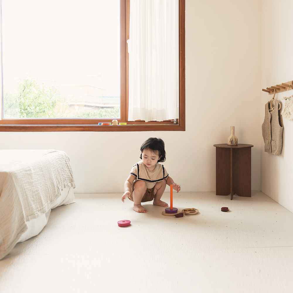 에코폼 층간소음 매트 셀프시공 아기 거실 유아 롤매트 러그 110x100x1.5cm 매트핏 베이지스캐터