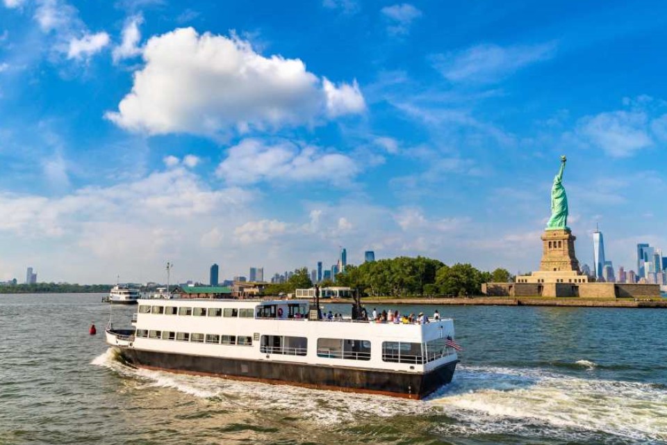 미국 뉴욕 크루즈투어｜자유의 여신상, 브루클린브리지｜DJ 공연 포함 이미지 2