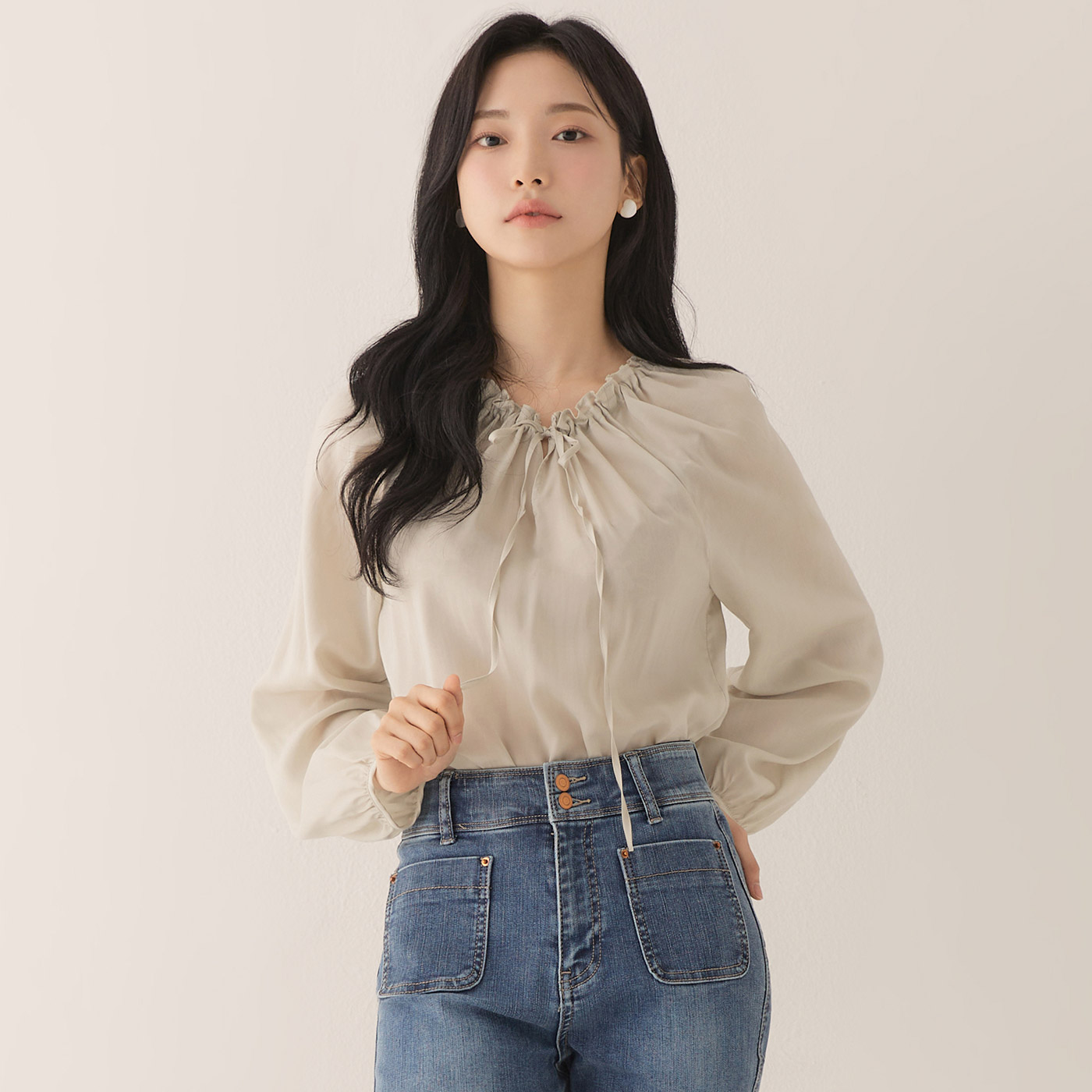 [N배송] 로엠 셔링넥 블라우스 RMBLE23R15 이미지 2