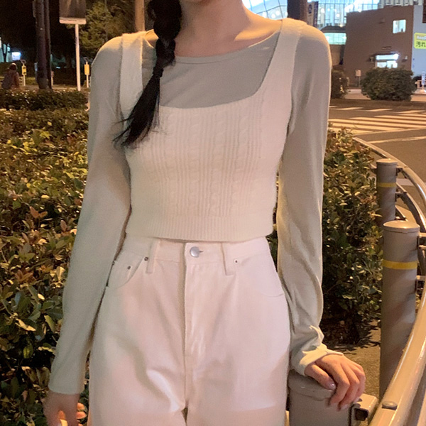 (레이어드필수템) 유어 케이블 크롭 뷔스티에 니트 베스트 vs380