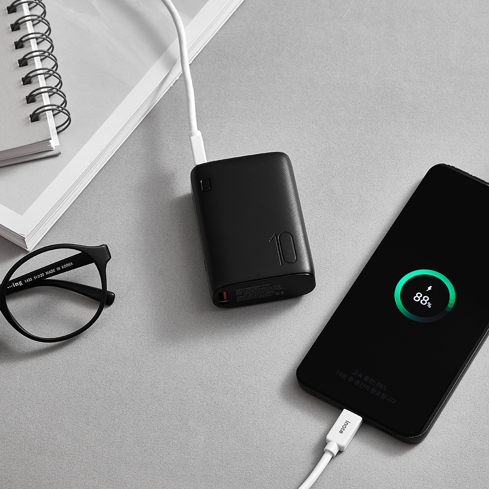 아이노트 PB100Q 카드사이즈 10000mAh 보조배터리 - 상세 이미지 5