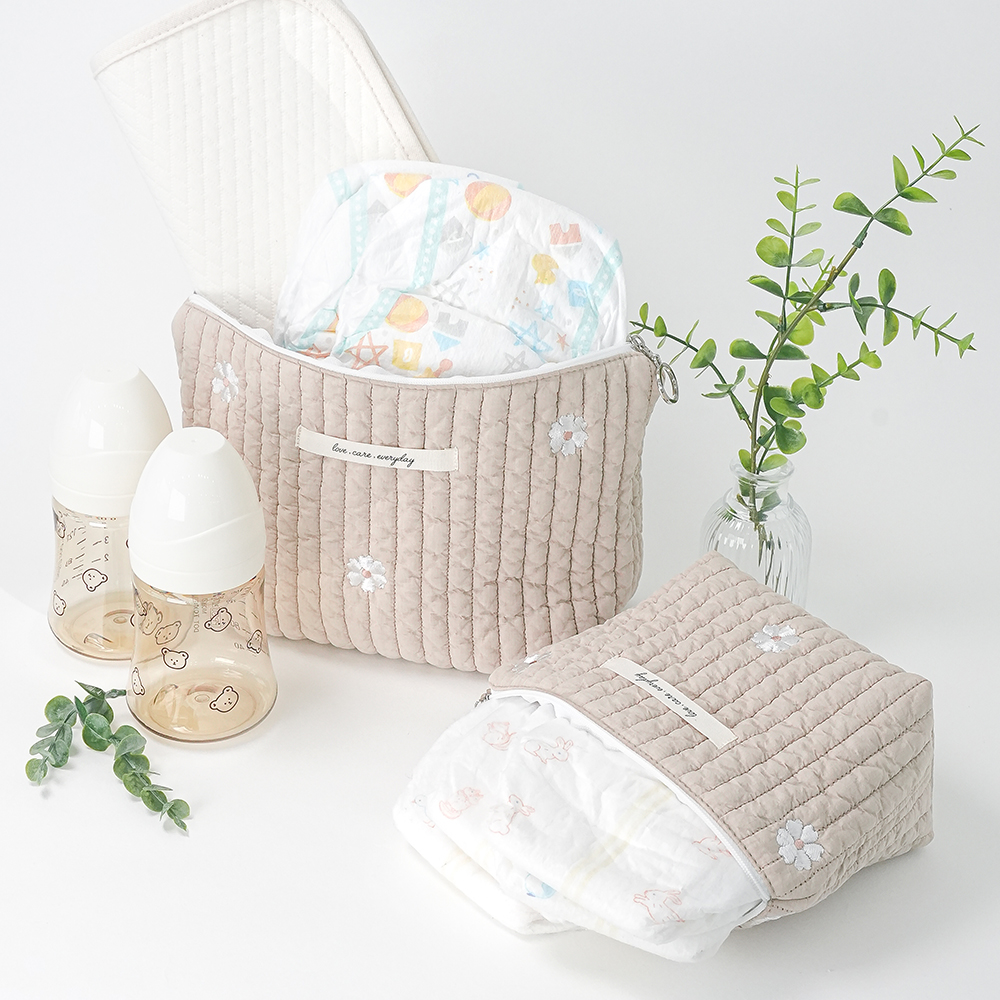 마롤로뜨 누빔면 아기 기저귀 화장품 파우치 아이보리 S 21x13