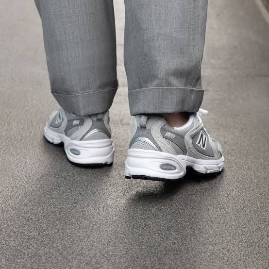 국내매장판 뉴발란스 530 그레이 MR530CK