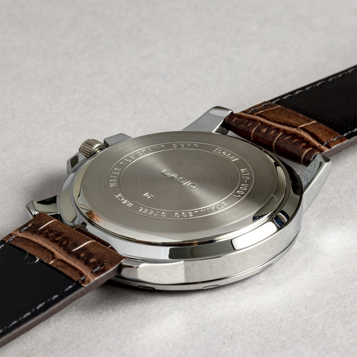 카시오 스탠다드 손목 시계 남성 여성 학생 방수