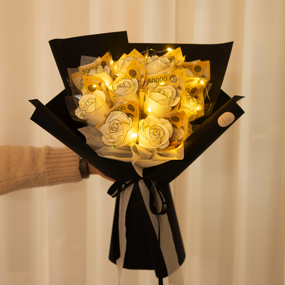 돈꽃다발 샤 넬 장미 비누꽃 돈다발 현금 용돈 꽃다발 생일 축하 프로포즈 기념일 선물