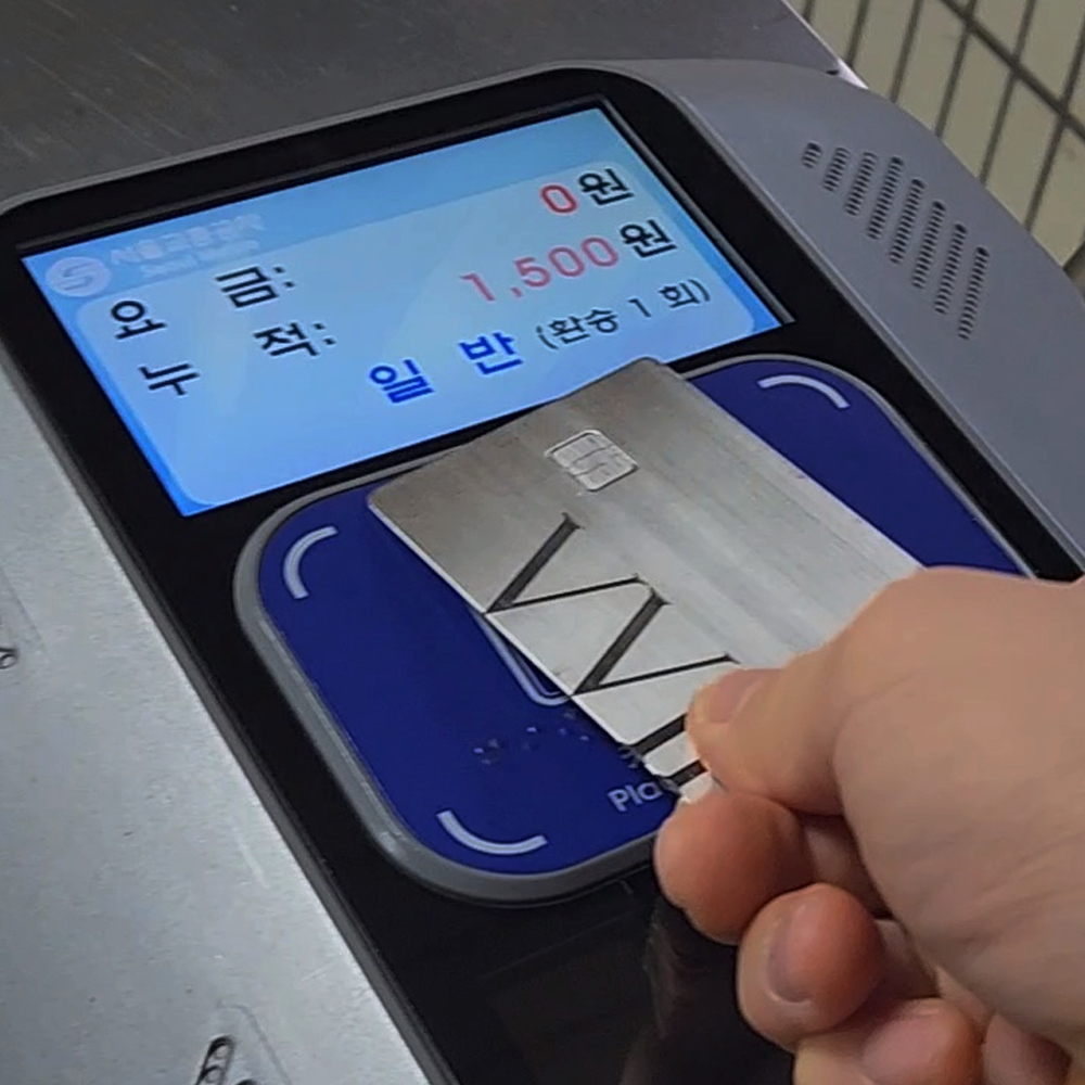 메탈카드 커스텀 [태그] 교통카드OK 신용 체크카드 제작 브러시블랙 제품 이미지