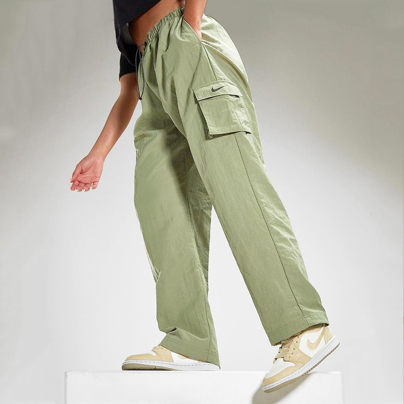 나이키 NIKE 나일론 카고바지 여성 와이드팬츠 DO7210블랙, M 이미지 8