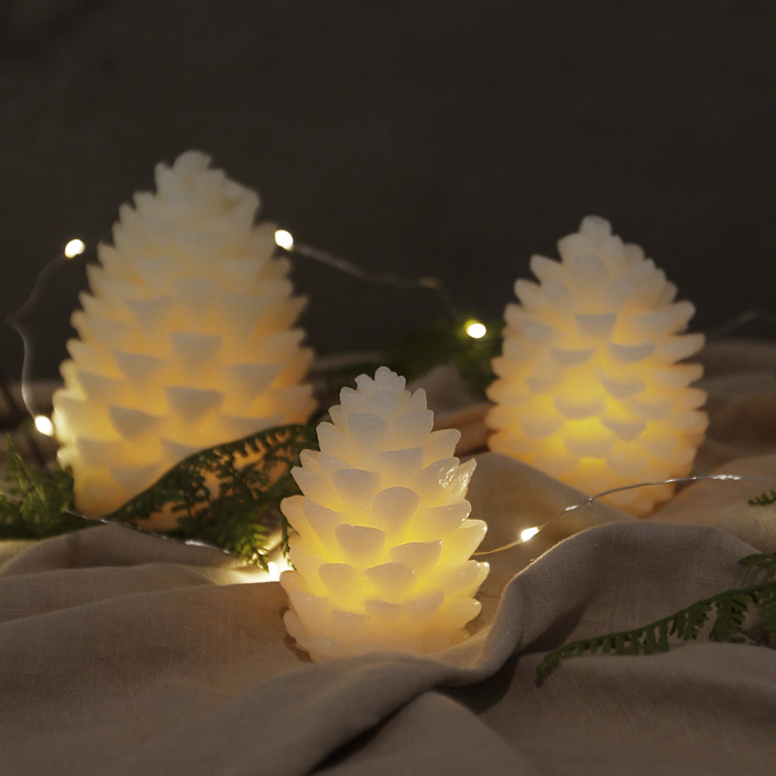 솔방울 장식 LED 양초 3pcs 무드등 세트 취침등 펜던트 북유럽 크리스마스 미니 트리 배터리 전구 조명 소품 벽트리 리스 - 상세 이미지 2