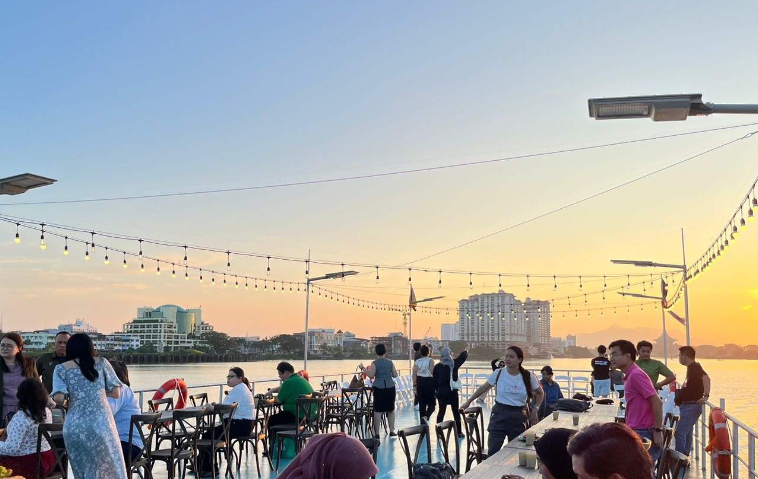 말레이시아 사라왁 로열 쿠칭 리버 크루즈 이미지 4